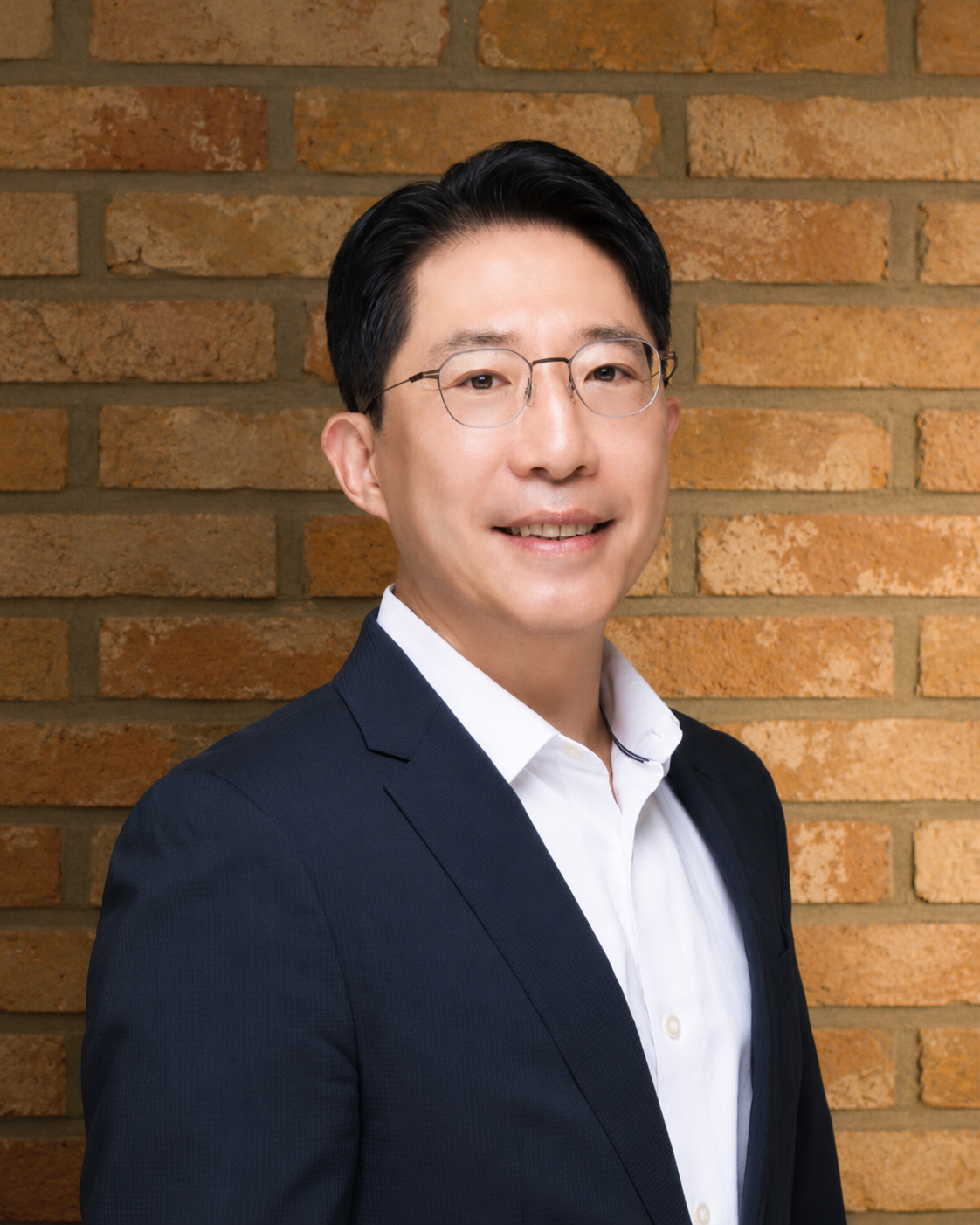 Dr. Jaewoo Kang